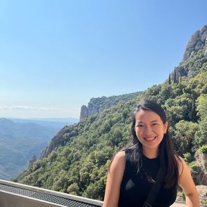 Meet your Posher, Jenny